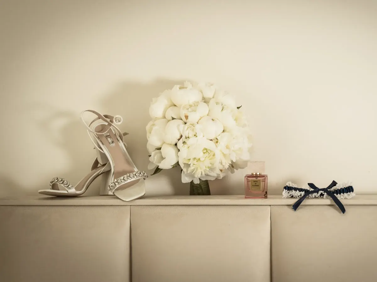 Brautschuhe, Pfingstrosen und Parfum – Hochzeit Jana & Karim Mainz-Laubenheim