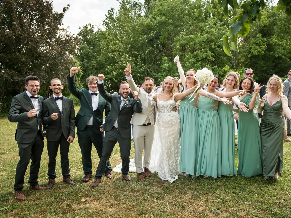 Gruppenfoto mit Trauzeugen und Brautjungfern – Hochzeit Jana & Karim Mainz-Laubenheim