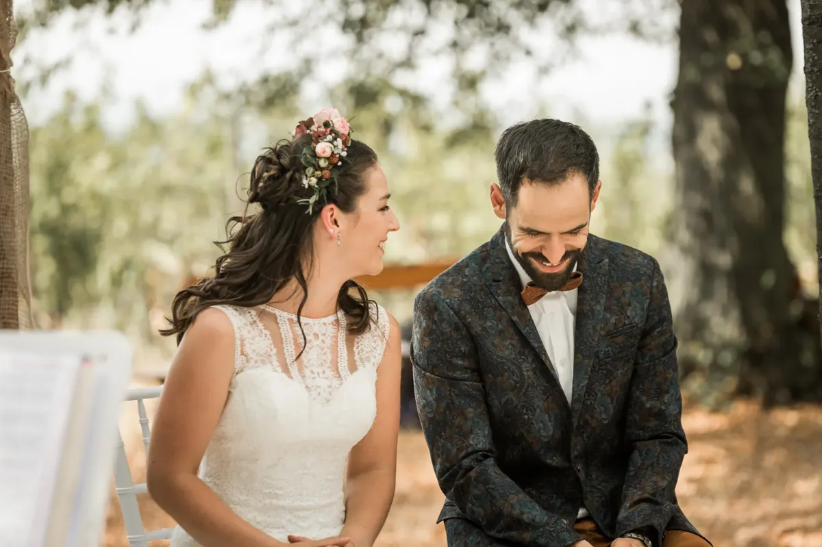 Braut und Bräutigam bei der Trauzeremonie – Hochzeit Theresa & David im Fürstenlager Bensheim